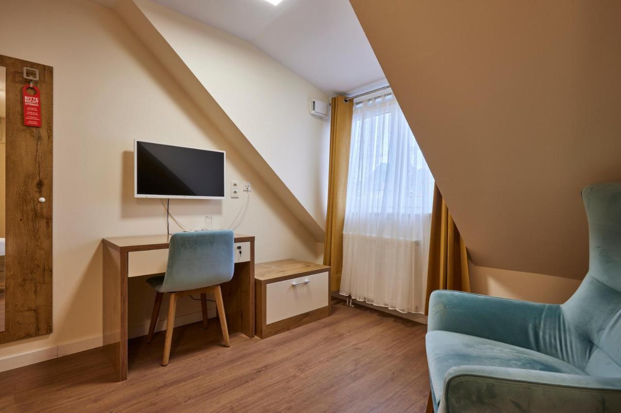 פרנקפורט Hotel Isha מראה חיצוני תמונה